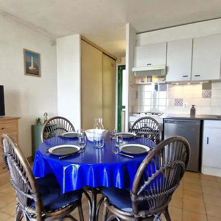Palais Sur - Vue En Rez-de-chaussee - Corniche De Nauzan Apartment