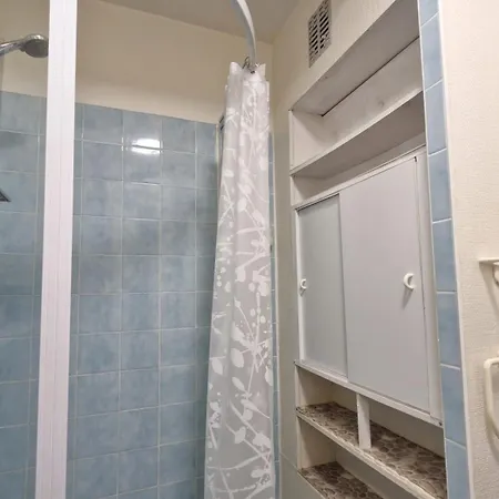 Palais Sur - Vue En Rez-de-chaussee - Corniche De Nauzan 아파트 *